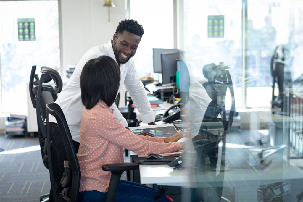 A professional KLR helpdesk team providing live IT helpdesk support for internal staff issues