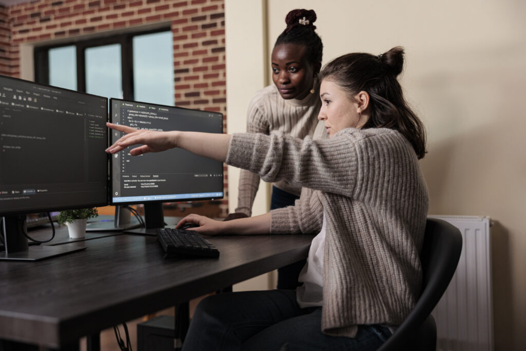 Office team working with KLR for fast-response IT support near me services during system outages