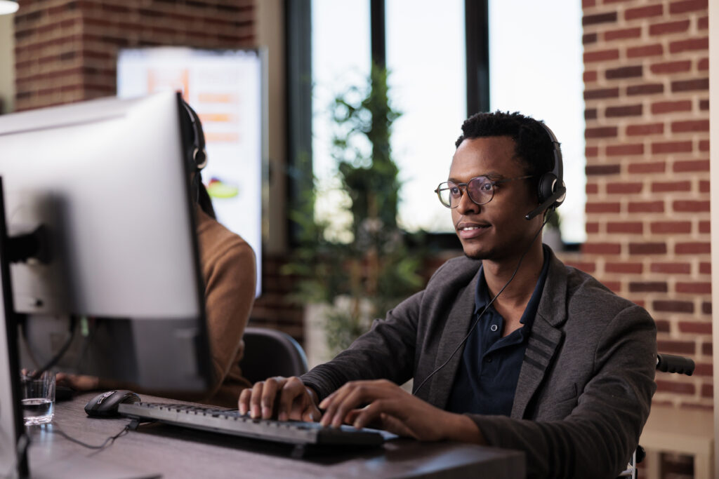 Business users at KLR accessing services from business internet providers